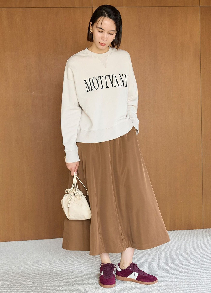 高彈力刺繡LOGO大學T